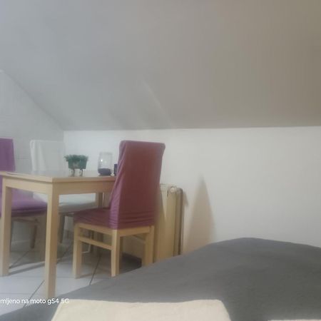 Hostel Lega House Osijek Luaran gambar