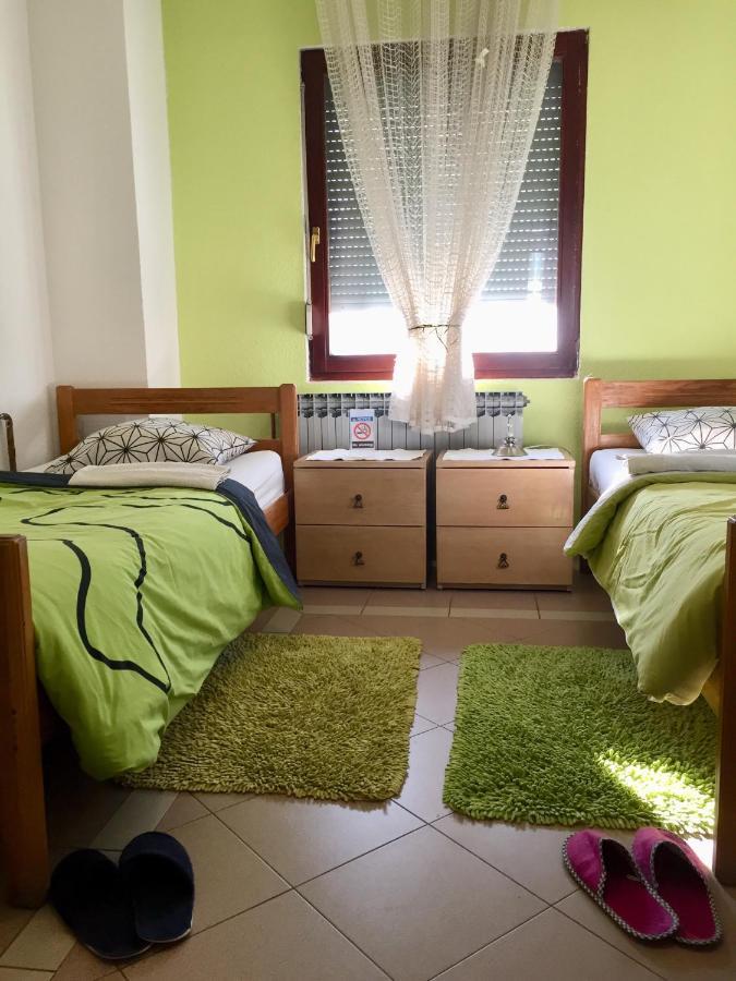 Hostel Lega House Osijek Luaran gambar