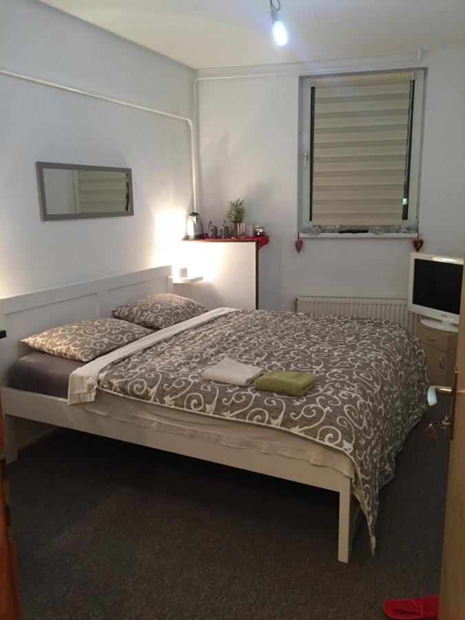 Hostel Lega House Osijek Luaran gambar
