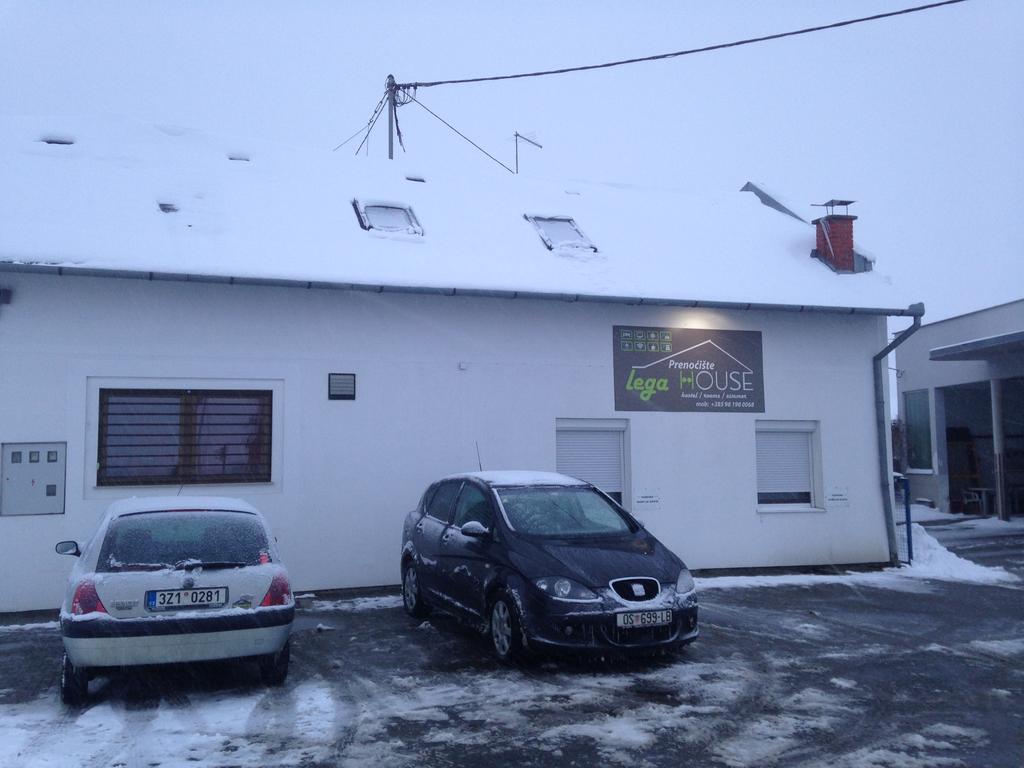Hostel Lega House Osijek Luaran gambar