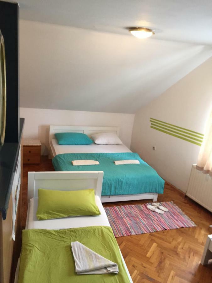 Hostel Lega House Osijek Luaran gambar