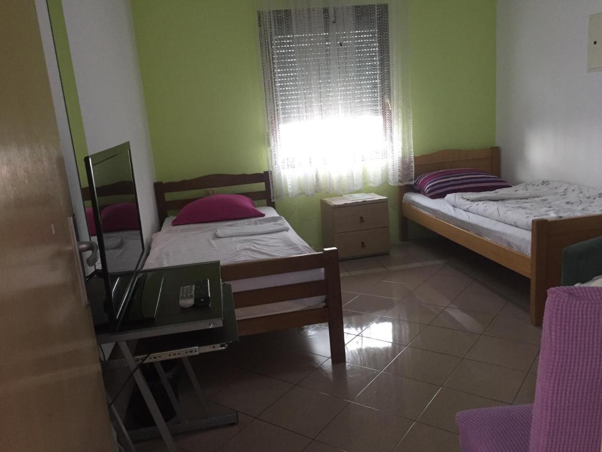 Hostel Lega House Osijek Luaran gambar